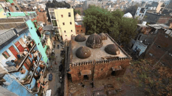 ASI-protected tomb of Bahlul Lodhi lies vandalised and encroached in the heart of Delhi