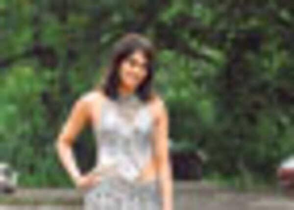 Eesha: Eating pastries makes me feel good 