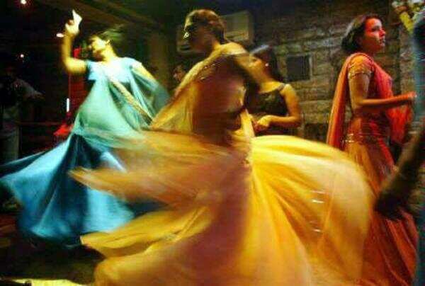 11 years after ban, 4 dance bars get permits, may open next week