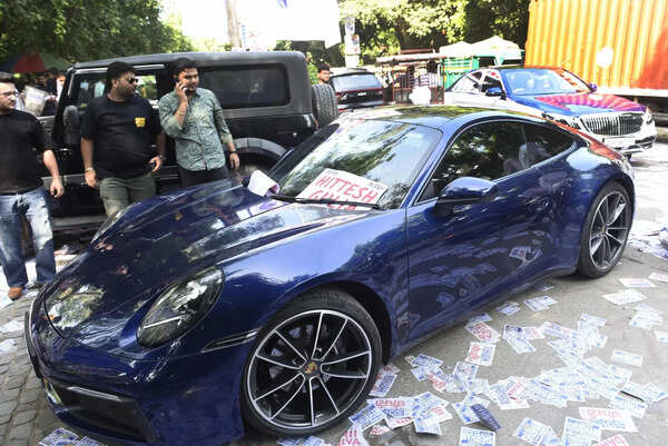 No Porsche, no Merc? DU may ban campaign cars for DUSU polls