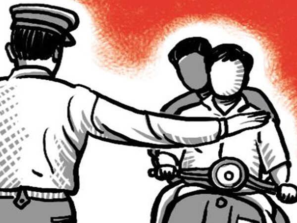 Two Bengaluru traffic cops book 515 cases in 15 hours