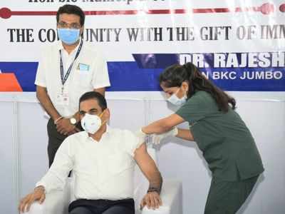 BMC chief Iqbal Singh Chahal receives his first shot of covid-19 vaccine