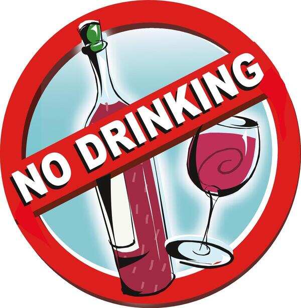 Ahatas closed, tipplers find quiet corners to ‘cheer up’