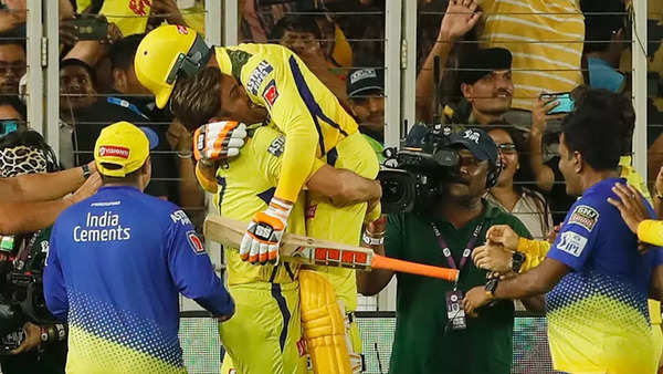 CSK vs GT, IPL 2023 Final: Ravindra Jadeja finishes with a flourish as  Chennai Super Kings defeat Gujarat Titans by 5 wickets, win title for 5th  time