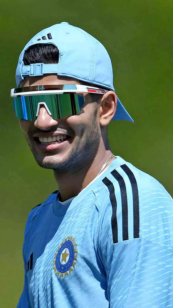 Cristiano Ronaldo equals world record for most international caps