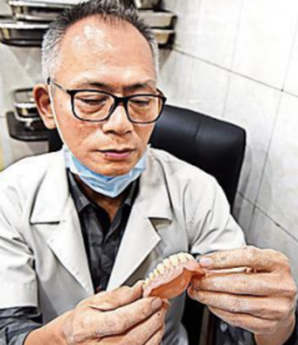 Once most sought after for their skills, now very few Chinese dentists have their chambers in Kol