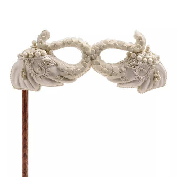 Shola mask