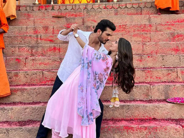 Nikki Sharma Arjun Bijlani