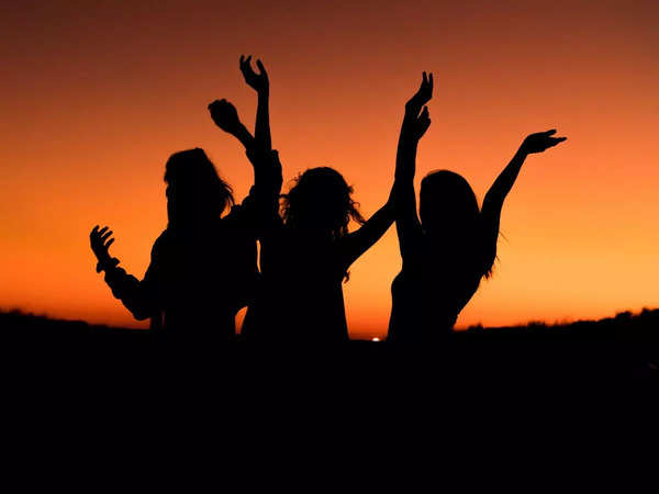 Friendship Day Quotes: 10 quotes that beautifully depicts the relation -  Times of India