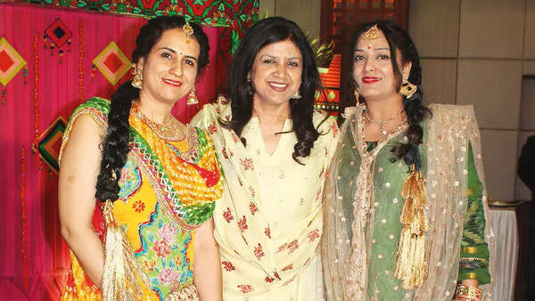 (L-R) Ruchika, Soniya and Suman