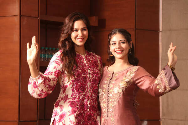 Sonam Bajwa and Tania