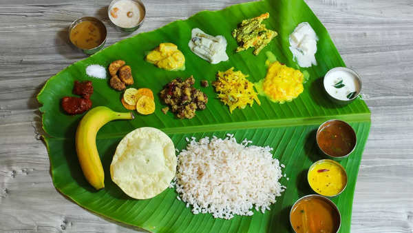 Onam Sadhya The 26 Dishes Spread And The Interesting Meal Customs