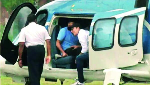 Akshay Kumar spotted riding the chopper enroute Sitapur for the film shoot