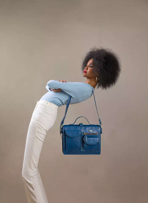 1000_HIDESIGN0699a