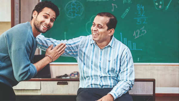 Siddhant Chaturvedi with his teacher Pravin Murlidhar Jadhav