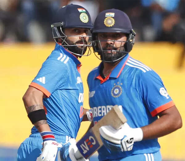 Embed-Virat-Rohit-1309-AFP