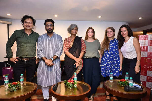 From L to R- Saikat Majumdar, Vineet Gill, Elizabeth Kuruvilla, Elisa Levi, Julia von Lucadou and Susana Moreira Marques