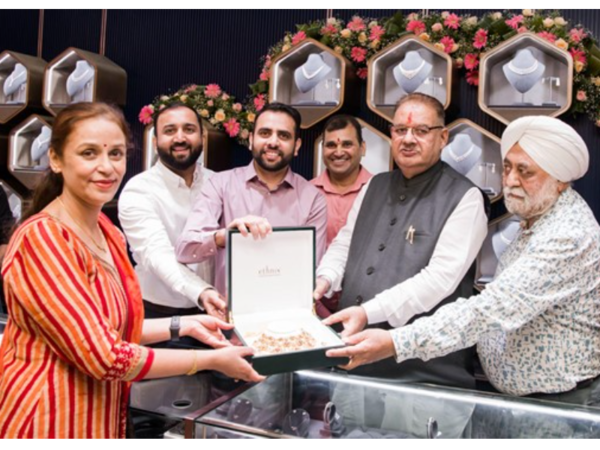 Malabar Gold & Diamonds inaugurates its First store in Dehradun with a ...