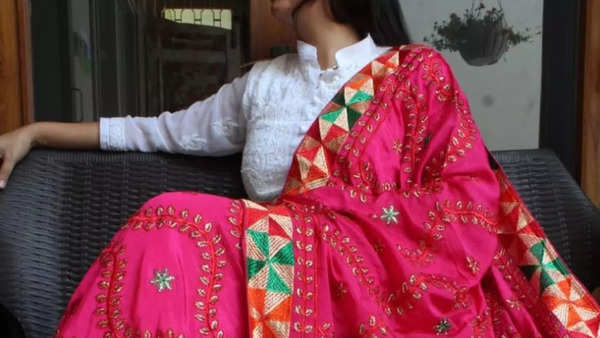 Buy Phulkari Embroidery Saree Online at Best Price | GETGI