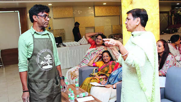 Veer Choudary interacting with participants