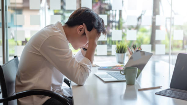 Do desk jobs increase dementia risk?