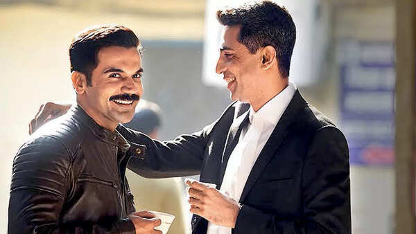Rajkummar Rao and Gulshan Devaiah in a still from Badhaai Do