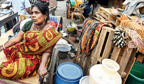 Seen yet invisible: The pavement dwellers of Chennai | Chennai News ...