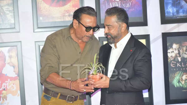 Jackie Shroff (2)