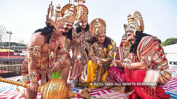 Looks like Ravan has turned into a storyteller. What’s the tale he’s spinning for Ram, Sita, Lakshman and Hanuman? Looks like Ravan has turned into a storyteller. What’s the tale he’s spinning for Ram, Sita, Lakshman and Hanuman?