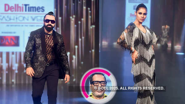 Ajaz Khan walked as the showstopper for Ashfaque Ahmad Ajaz Khan walked as the showstopper for Ashfaque Ahmad
