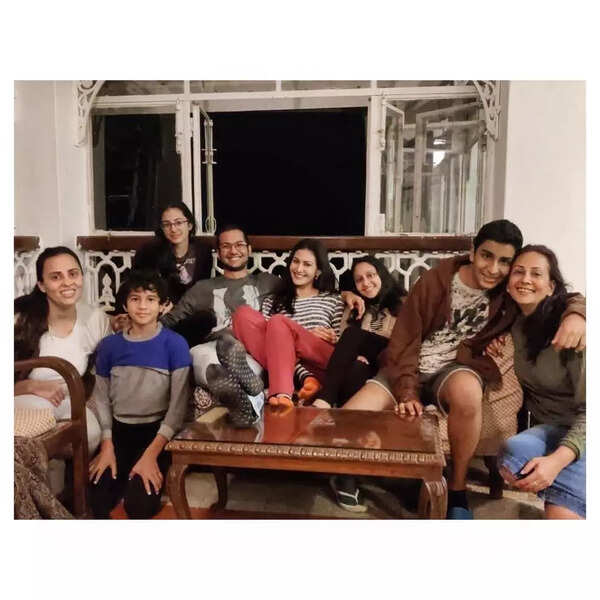 Amyra with cousins