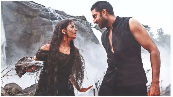 A still from Ratnam's Raavan (Hindi)
