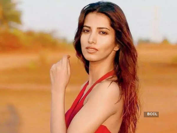 Manasvi Mamgai Pictures