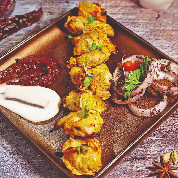 BIRYANI, MOMOS, KEBABS AND MORE Here’s what Kolkata binged on during