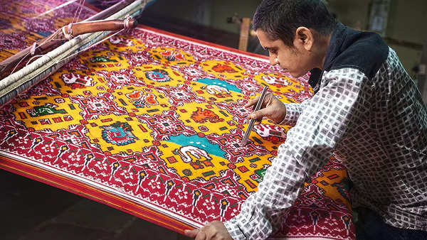 Patan Patola: Double ikat weave soaked in tradition - Times of India