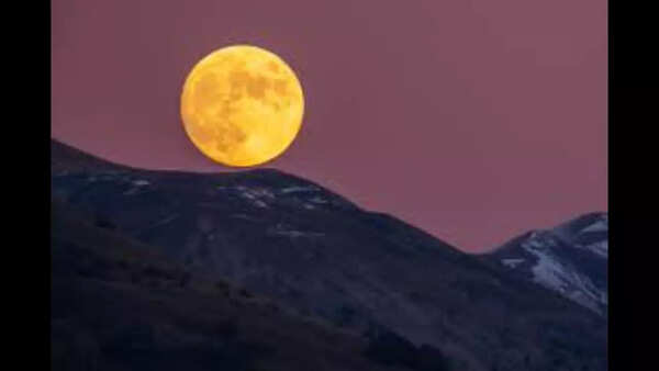 Full Beaver's Moon