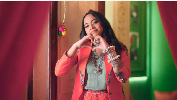 Sa Re Ga Ma Pa contestant Sneha Bhattacharya records first music videos