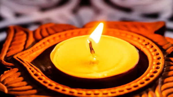 Happy Dhanteras 2023 Date Time Puja Vidhi Shubh Muhurat Mantra And Muhurat To Buy Gold And 8342