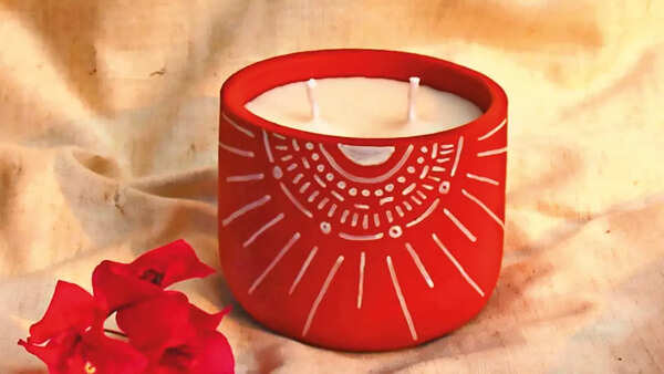 Soy wax, beeswax candles are non-toxic alternatives to paraffin wax candles