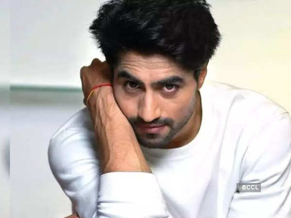Harshad Chopda Pictures