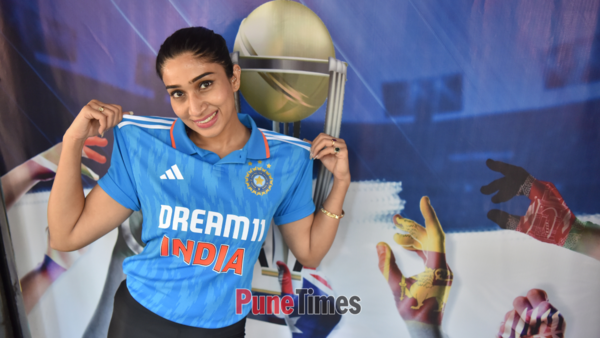 Fan donning Indian Jersey