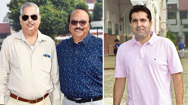 (L) Atul Chaturvedi and Ashok Bharagav (R) Tushar Narula