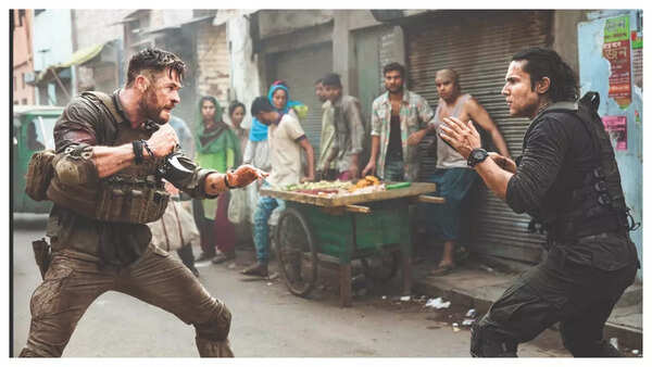 Scene from Extraction