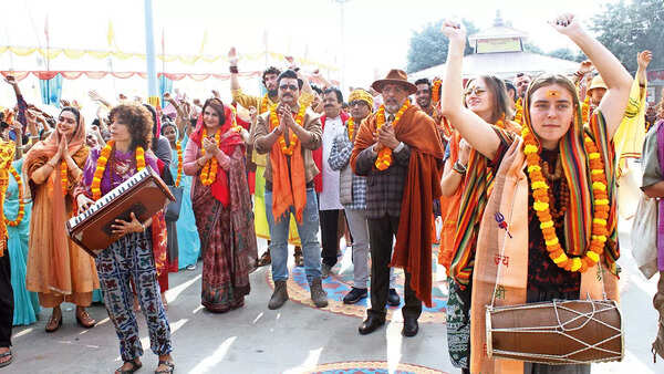 Nana Patekar At Assi Ghat