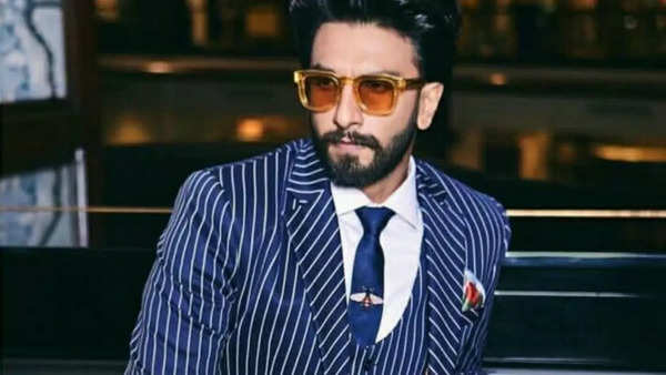 Suit styles that are trending now - Times of India