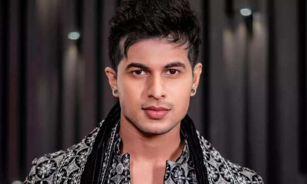 'Khakee: The Bengal Chapter' Teaser: Ritwik Bhowmik and Chitrangda ...