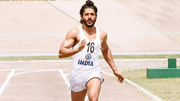 P1-Bhaag Milkha BHaag still 3