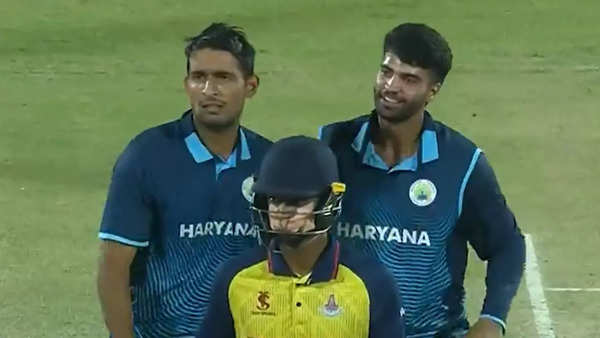 Watch: Lip cut, mouth taped, this Indian batter still came out to bat ...