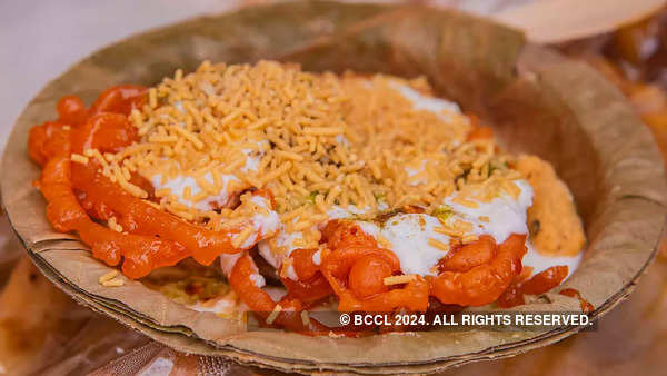 Dahi sev jalebi packed in a lot of flavours