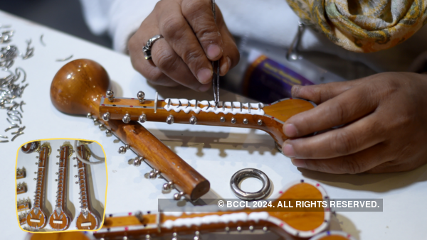 Miniature music instrument magnets make for beautiful souvenirs